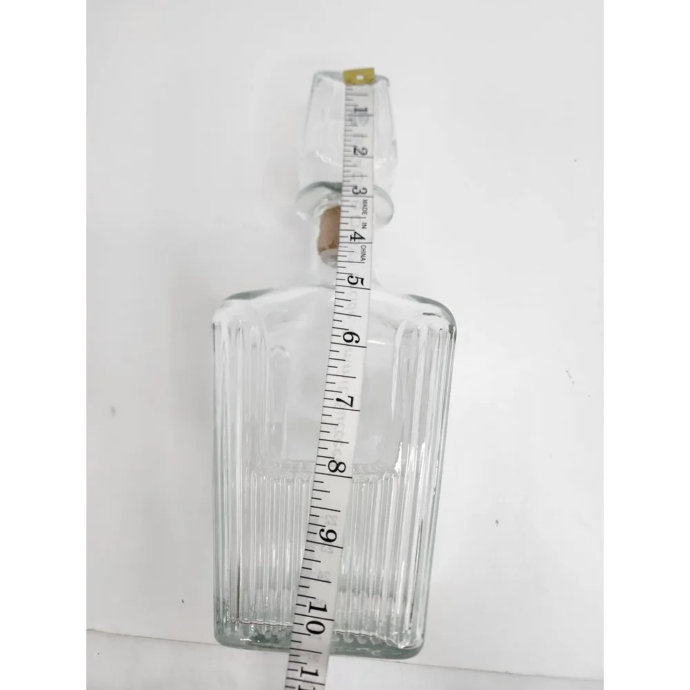 N/A glass decanter